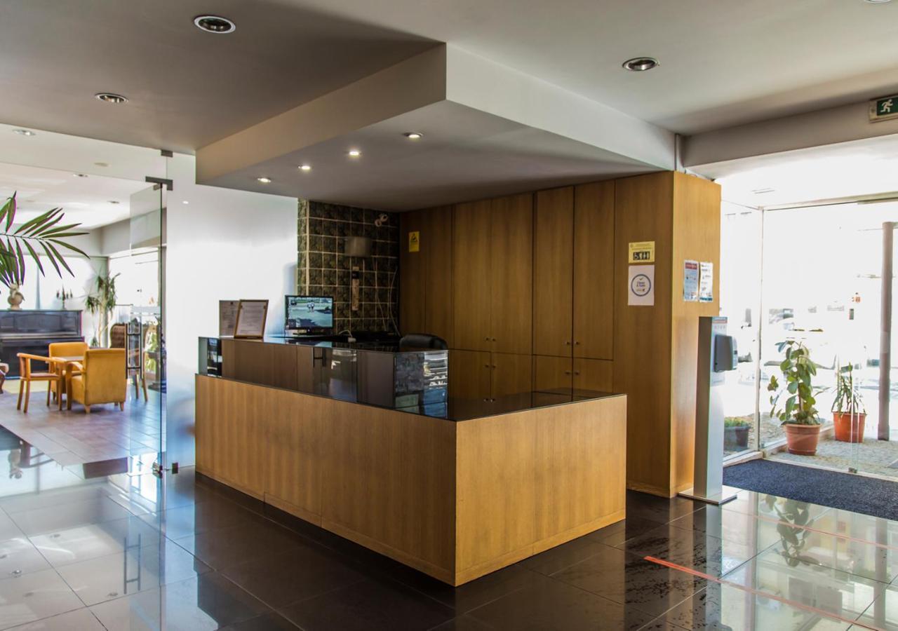 Hotel Columbano Peso da Regua Exterior photo